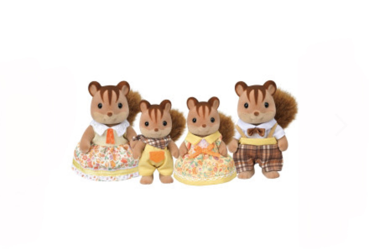 Calico Critters Walnut Squirrel Family
